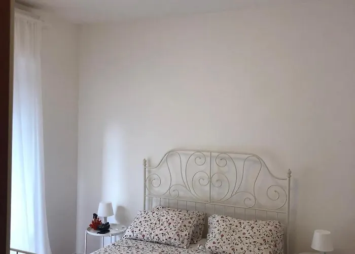 A 100 Mt Dalla شقة